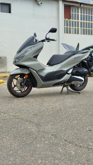 Honda PCX 125 Gris
