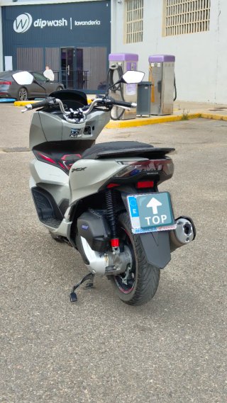 Honda PCX 125 Gris