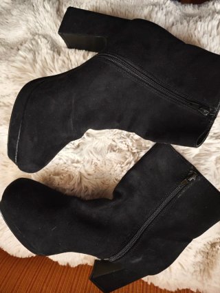 Botines negros tacón Mari Paz talla 37