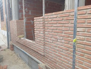Ladrillo visto para construcción