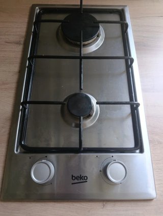 Cocina dos fuegos gas (Beko ) gas butano y propano