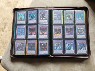 Álbum de cartas Yu-Gi-Oh! Leer descripción!!!