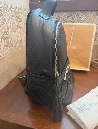Mochila Michael Kors Negra Nueva!!