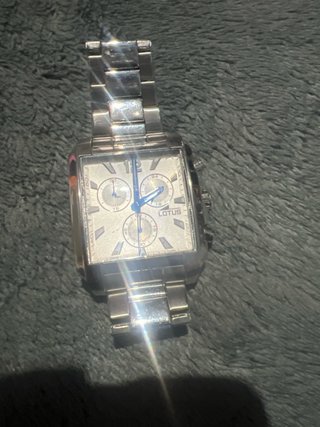 Reloj Lotus Plata
