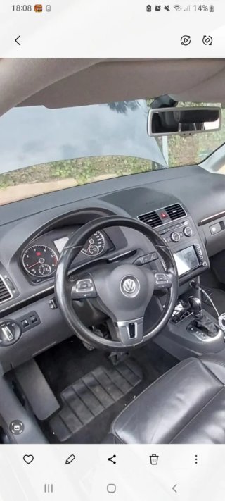 Volkswagen Touran 2013
