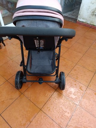 Carrito bebé 3 en 1 rosa y gris