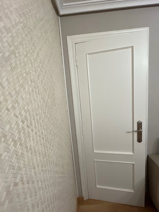 7 Puertas Blancas Pintadas
