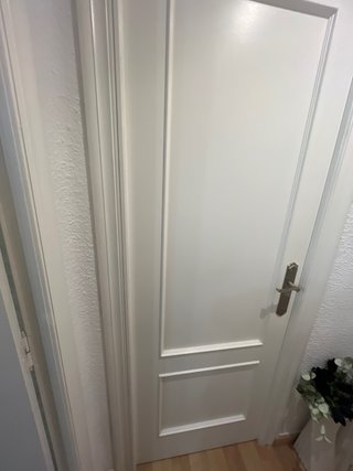 7 Puertas Blancas Pintadas