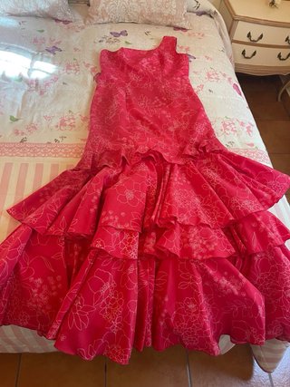 Vestido de flamenca fucsia de un tirante