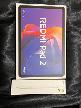 Pack Redmi Pad 2, lápiz y funda con teclado.