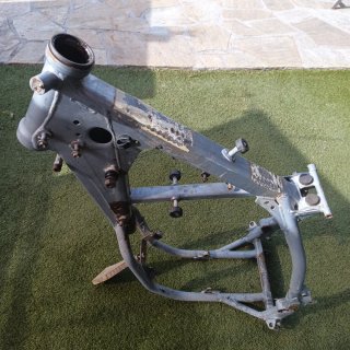 Chasis KTM 400 EXC con documentación