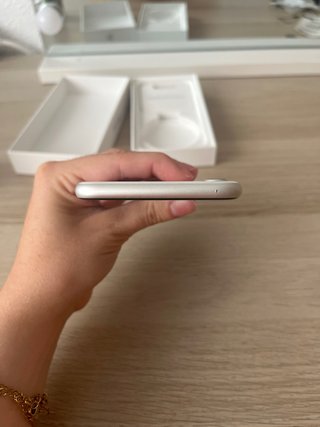 iPhone SE 2022 Bianco