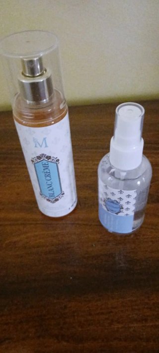2 profumi corpo e capelli