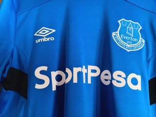 Camisa Futebol Everton Umbro SportPesa Azul