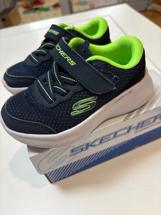 Tenis Skechers Niño Azul y Verde Talla 24
