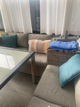 Conjunto Muebles Jardín Ratán y mesa de Cristal