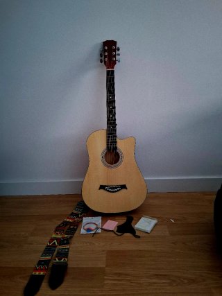 Guitarra Acústica Burdeos y Beige