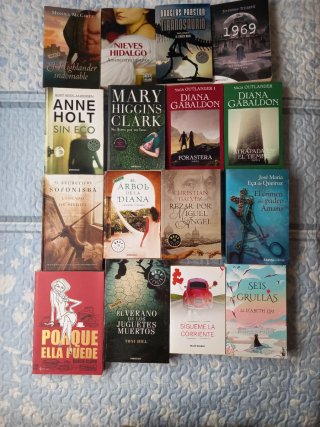 LOTE DE 97 LIBROS