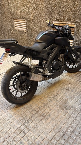 Yamaha MT-125 Negra