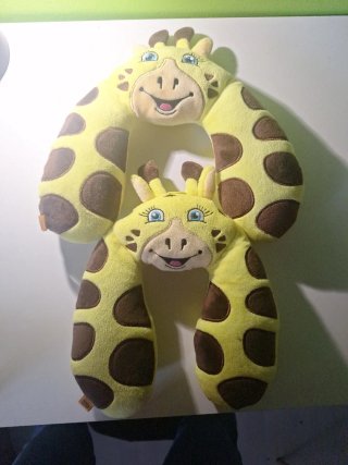 Cojín cervical jirafa infantil