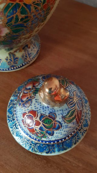 Jarrón porcelana China Vintage con tapa