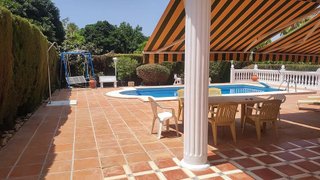 Chalet en alquiler en Coín