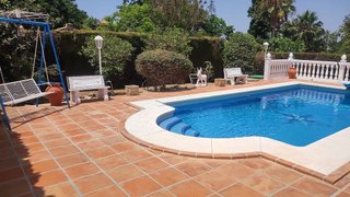 Chalet en alquiler en Coín