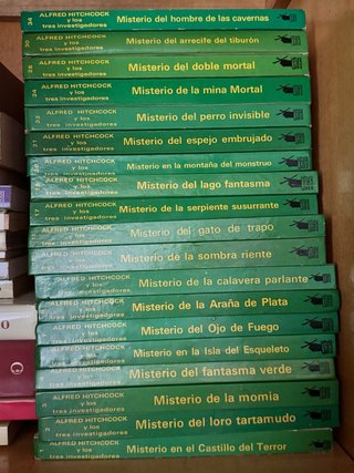 Coleccion de Alfred Hitchcock y los 3 investigador