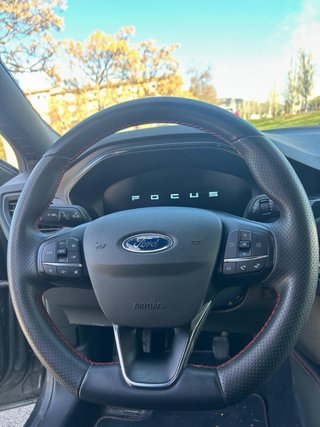 Ford Focus ST Line