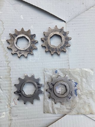 Piñones Bultaco arrastre cadena secundaria