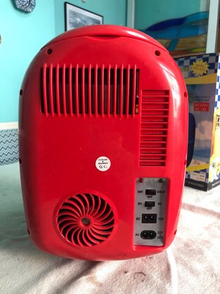 Mini Termo Electrónico Frío/Calor 6L