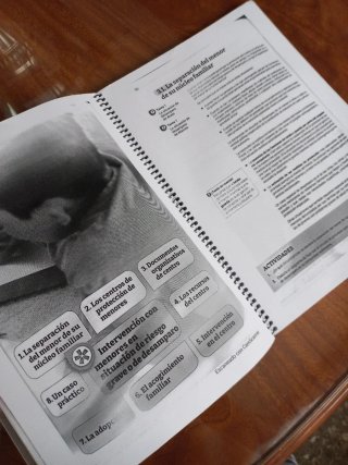 Intervención con familias y atención a menores ...