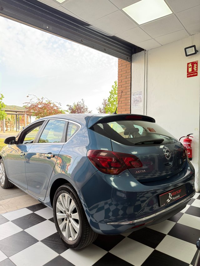 Opel Astra 1.7 CDTI