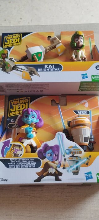 Lote 4 figuras Star Wars Young Jedi Adventures