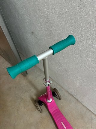 Patinete infantil rosa 3 ruedas