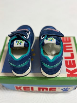 Zapatillas Vintage KELME Infantiles - NUEVAS