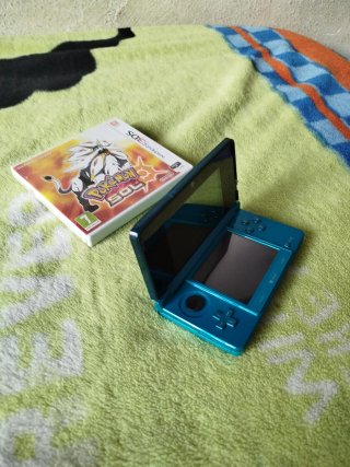 Nintendo 3DS + Pokémon Ultrasole