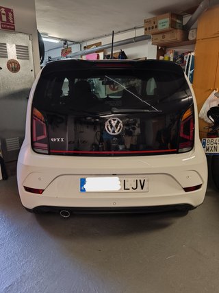 Volkswagen UP  GTI