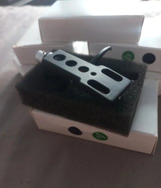 Headshell para tocadiscos negro