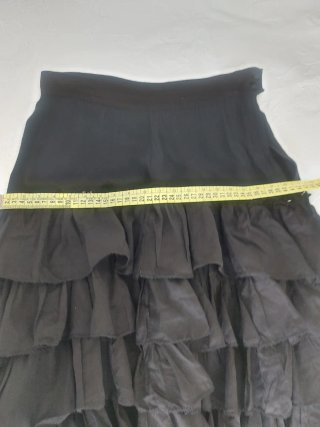 Falda de volantes negra talla única