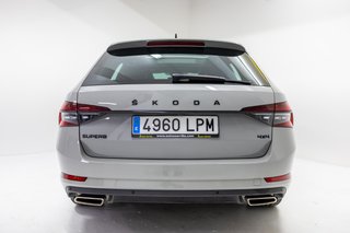 Skoda Superb 2021