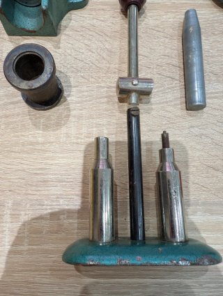 Lote Prensa y Recargadora de Cartuchos Vintage