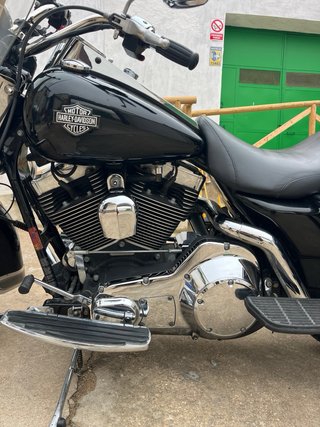 Harley Davidson Road King Police