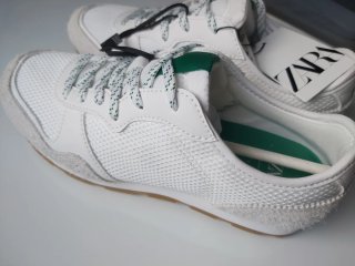 Zapatillas deportivas Zara blancas y verdes