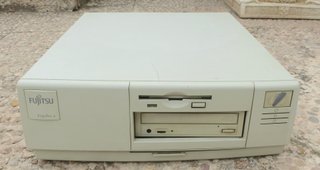 Retro PC Fujitsu ErgoPro X Pentium 200 96Mb