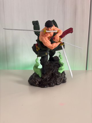 Figura exclusiva Roronoa Zoro (One Piece)