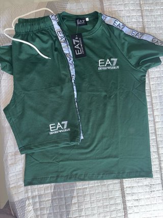 Conjunto EA7