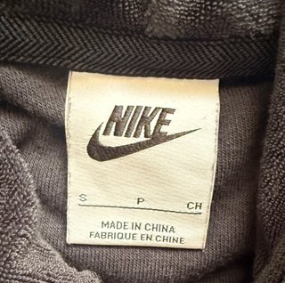 Sudadera Nike manga corta con capucha – Negra T/S