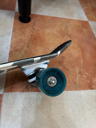 Mini cruiser skate estilo Penny Board