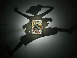 Lámpara Sombra Luffy Dorado Shandora